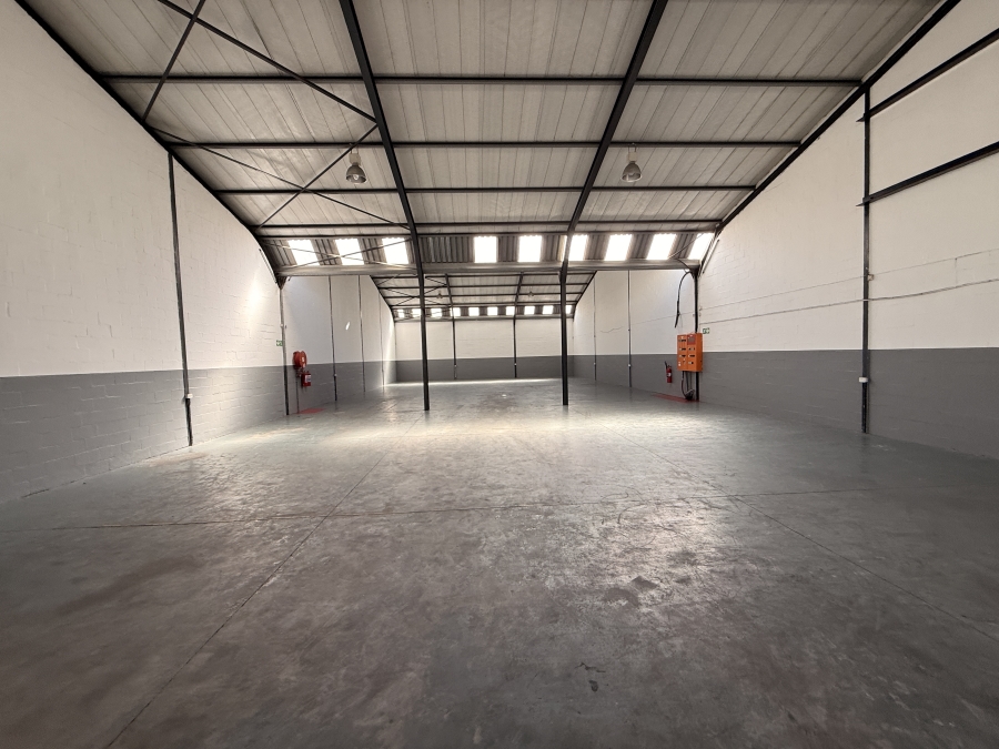 To Let Commercial Property for Rent in Parow Industrial Western Cape